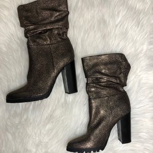 Brand new Katy Perry bronze bootie heel boot